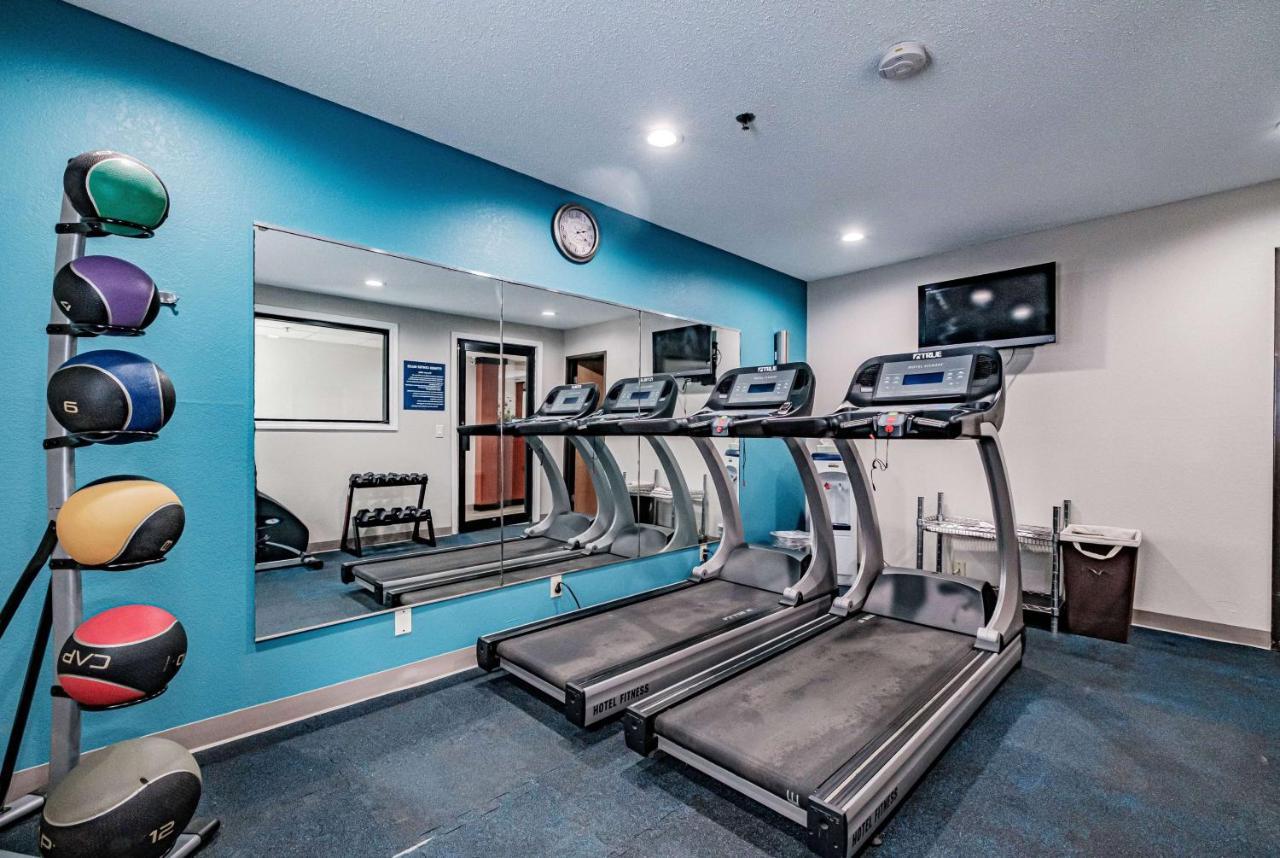 Days Inn By Wyndham Brunswick Bath Area Екстер'єр фото